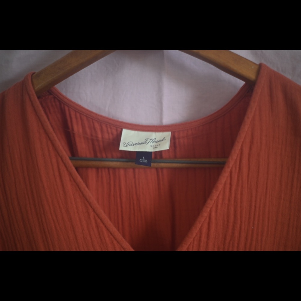 V neck tiered dress